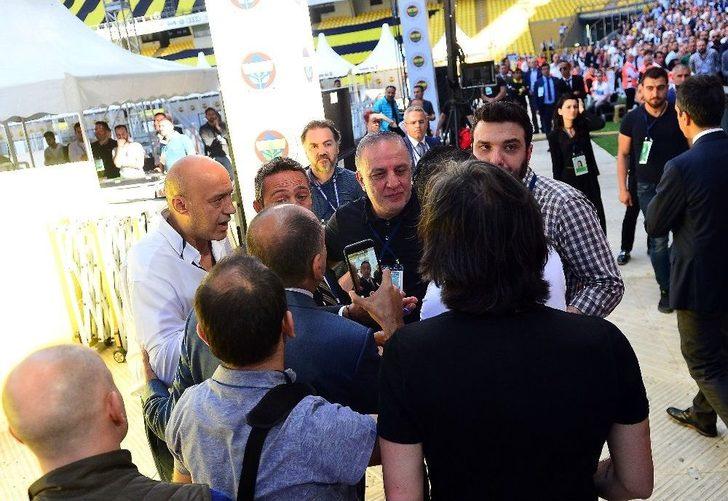 Ali Koç’un Konuşması Sırasında Gerginlik Yaşandı G3