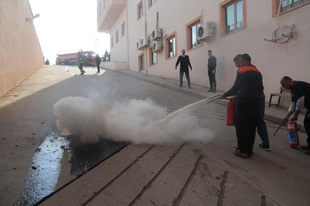 Cizre Devlet Hastanesinde Ger&ccedil;eği Aratmayan Tatbikat
