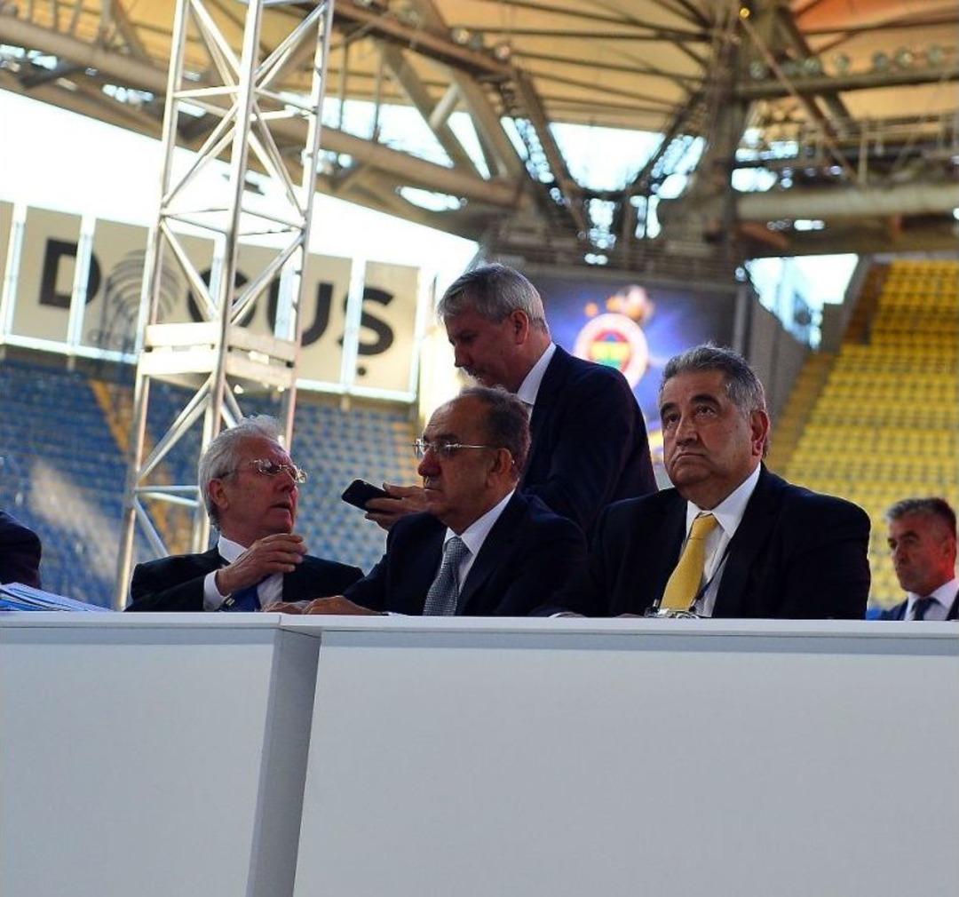 Ali Ko&ccedil;, Aziz Yıldırım&rsquo;a Cevap Verdi