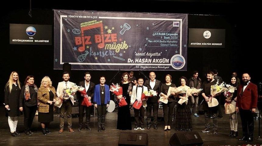 B&uuml;y&uuml;k&ccedil;ekmeceli Sanat&ccedil;ılar B&uuml;y&uuml;k&ccedil;ekmece İ&ccedil;in S&ouml;yledi