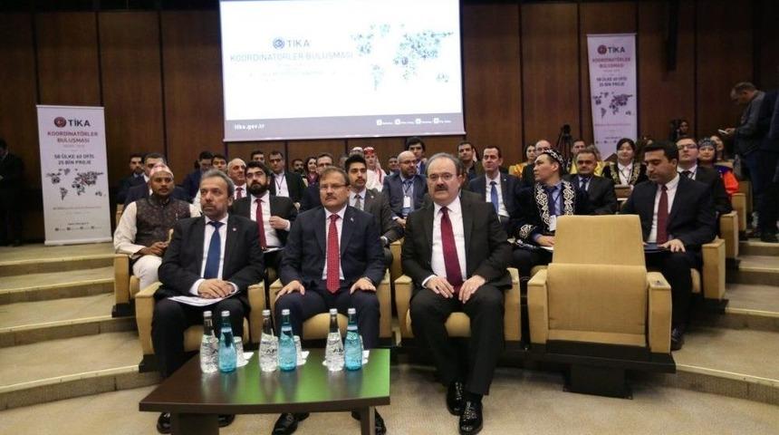 Başbakan Yardımcısı Çavuşoğlu: "türkiye İsrail’in Zulümlerine Sessiz Kalmıyor"