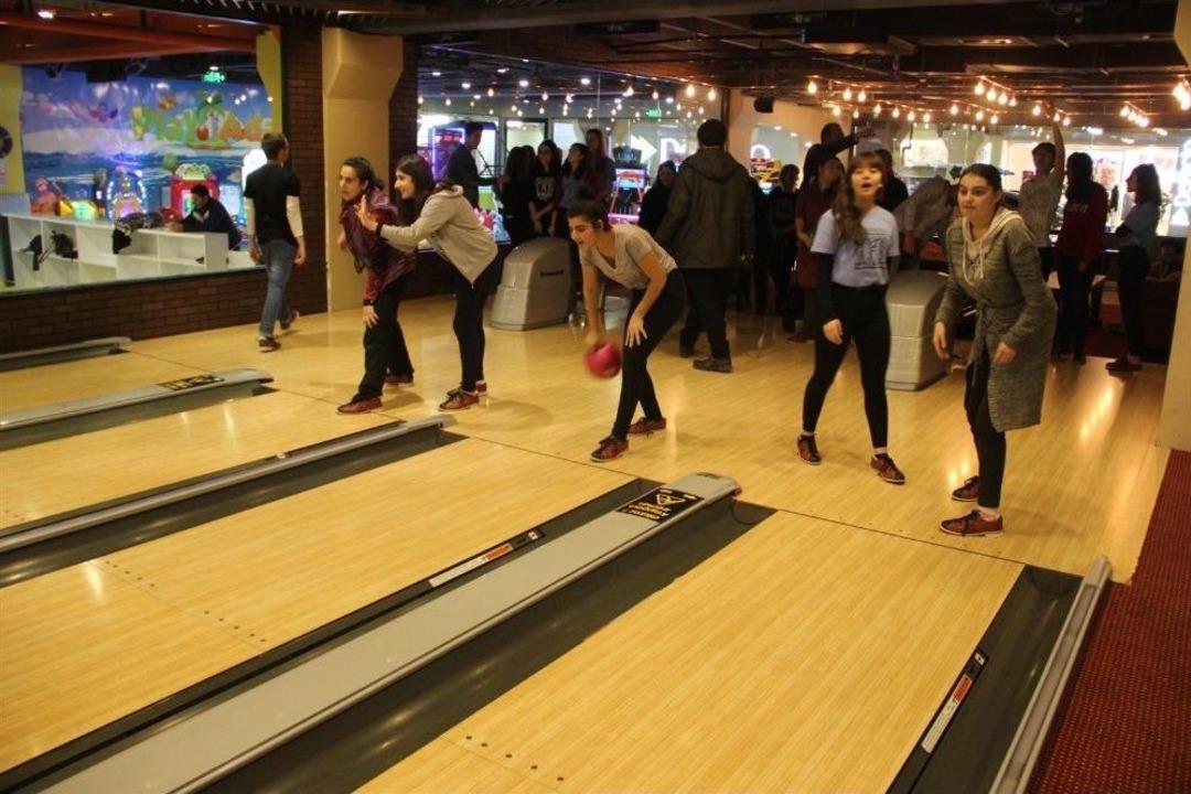 (&ouml;zel Haber) Edirne&rsquo;de Lise &Ouml;ğrencilerinden &Ouml;zel &Ccedil;ocuklara Farkındalık