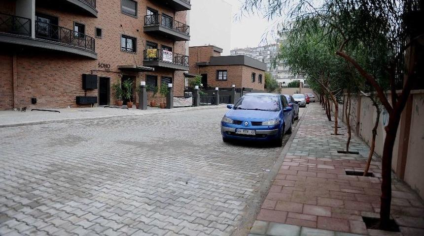 Karşıyaka Adım Adım Yenileniyor