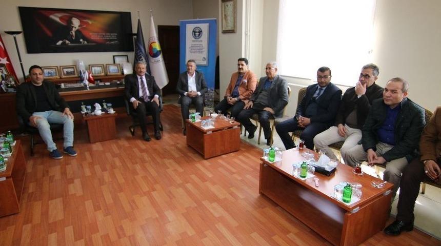 Başkan Takva Ve Ekibine Ziyaretler Başladı