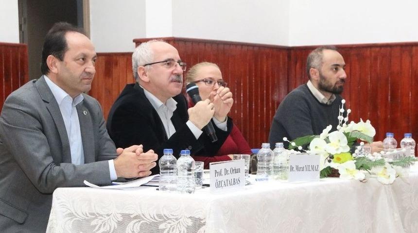 Demre&rsquo;de &ldquo;darbeler Ve Demokrasi&rdquo; Konuşuldu