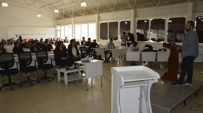 S&ouml;ke İşletme Fak&uuml;ltesi&rsquo;nde Bilişim G&uuml;nleri