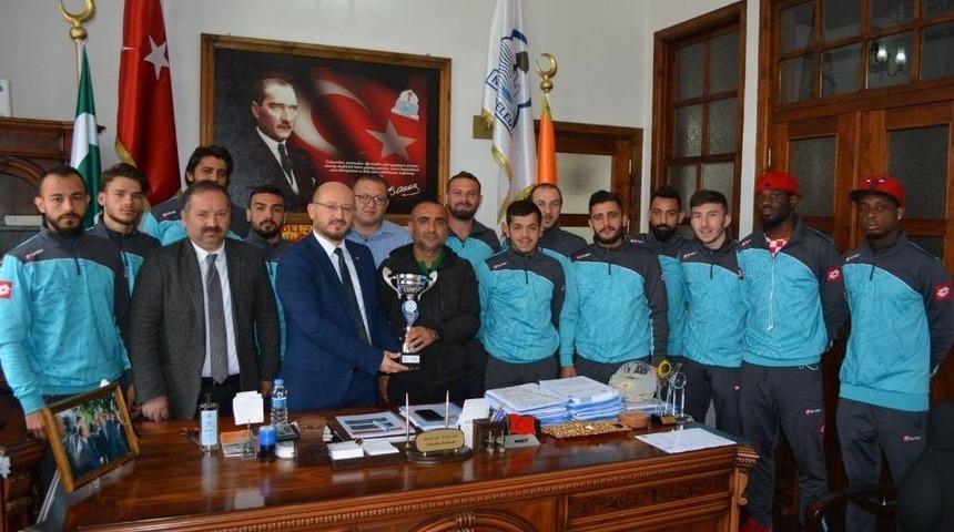 Niksar Belediyespor&rsquo;da Hedef Bal Ligi