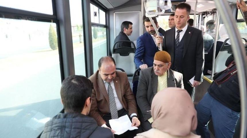 Belediye Başkanı Ve Birim M&uuml;d&uuml;rleri Toplu Taşıma Aracıyla İşe Gidip Gelecek
