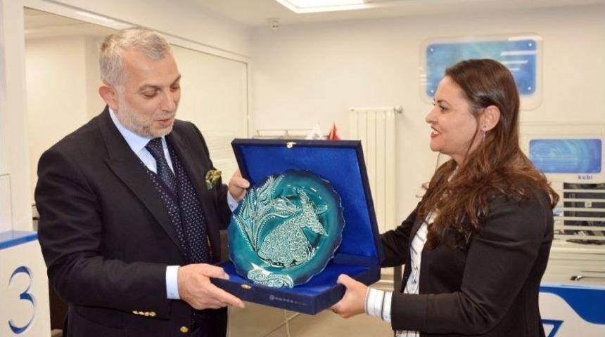 Ak Parti&rsquo;li K&uuml;l&uuml;nk&rsquo;ten Halkbank&rsquo;a Ziyaret