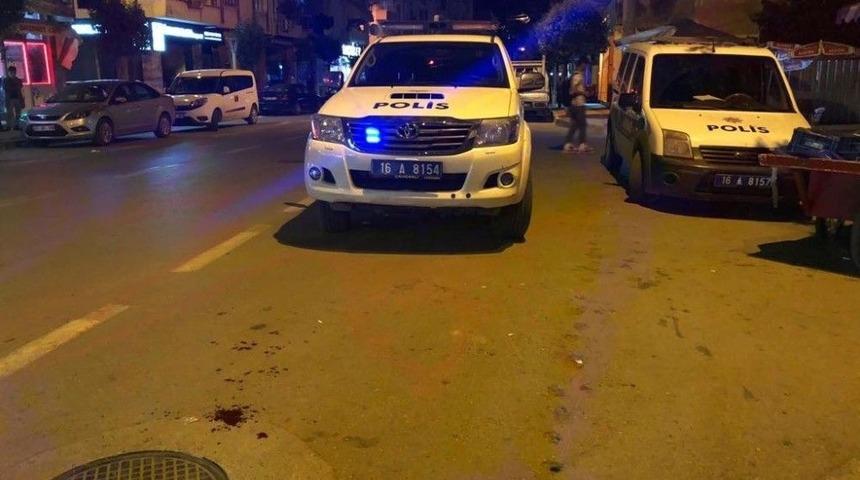 &Ccedil;ocuk Parkında Silahlı Kavga: 1 Yaralı