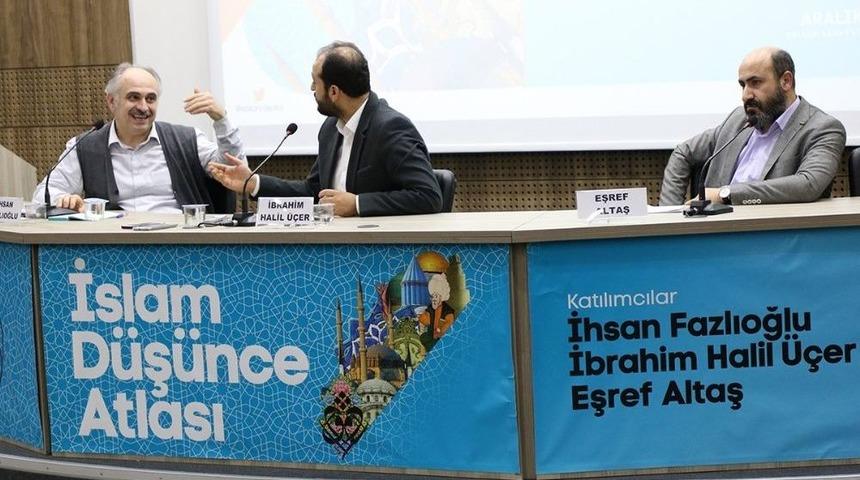 &rsquo;islami D&uuml;ş&uuml;nce Atlası&rsquo; Paneline Yoğun İlgi