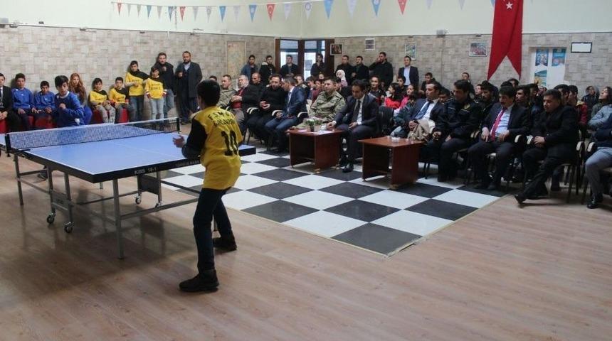 &Ccedil;aldıran&rsquo;da &lsquo;şehit Mehmet Sakallı Tenis Turnuvası&rsquo; Sona Erdi