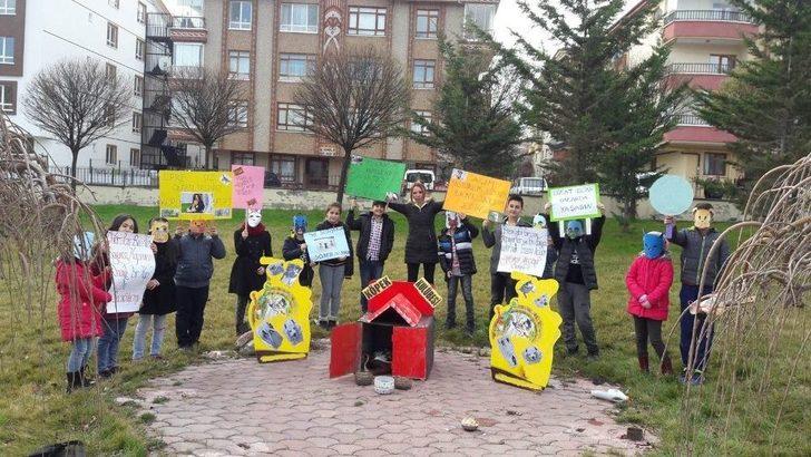 Altındağlı Çocuklar Sokak Hayvanlarına Sahip Çıktı G1