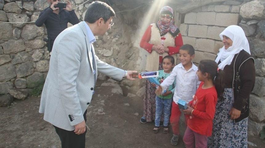 Kaymakam Kırlı&rsquo;nın K&ouml;y Ziyaretleri Devam Ediyor