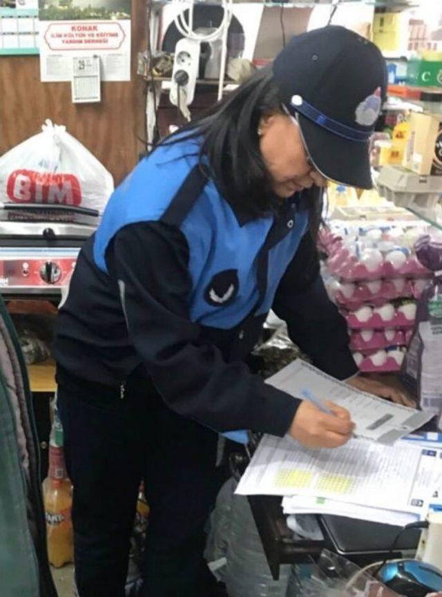 Bursa&rsquo;da Seyyar Satıcılara Ge&ccedil;it Yok 2