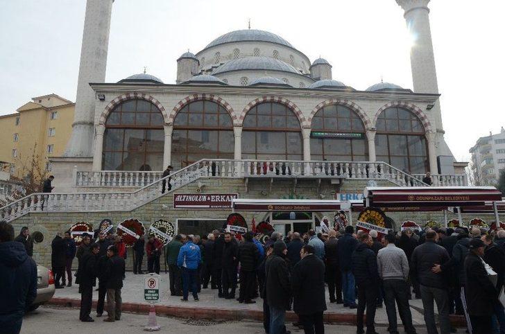 Eskişehirspor’un Eski Oyuncusu Son Yolculuğuna Uğurlandı G2