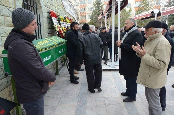 Eskişehirspor’un Eski Oyuncusu Son Yolculuğuna Uğurlandı G3