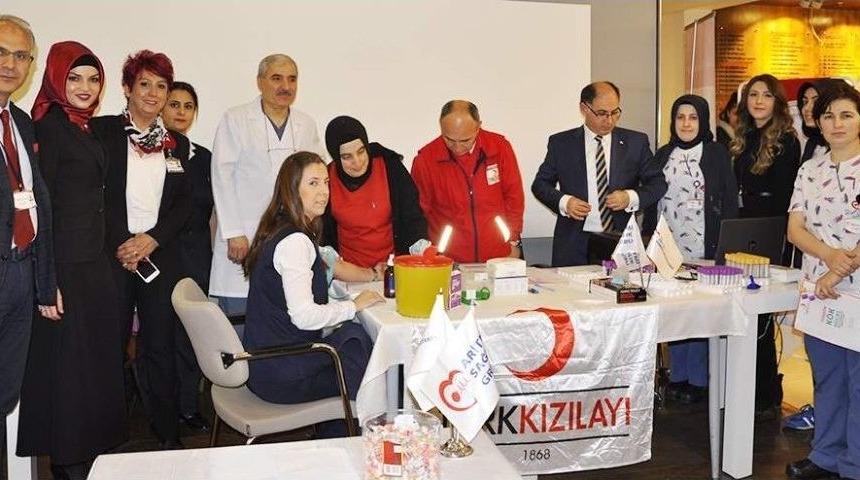 Kök Hücre Bağışı Kampanyasına Hastane Çalışanlarından Tam Destek