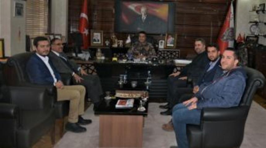 Mimar Ve M&uuml;hendisler, Emniyet M&uuml;d&uuml;r&uuml; Metin Alper İle Bir Araya Geldi