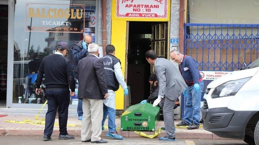 Polisi Arayıp İntihar Edeceğiz Deyip, &Ouml;nce Vurdu Sonra Kendine Sıktı