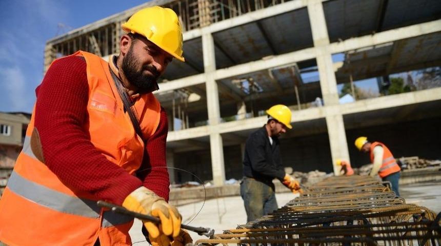 Başkan Okay: “gençlerimize Büyük Yatırımlar Yapıyoruz”