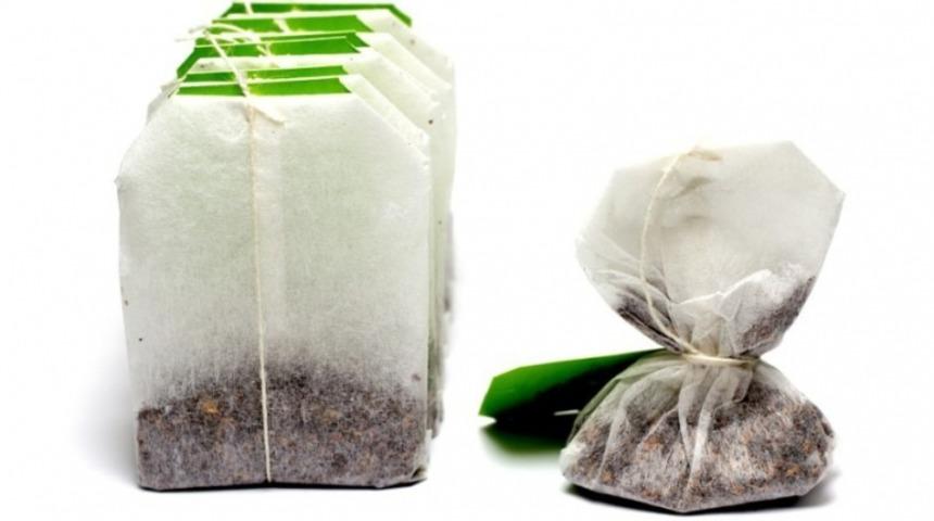 Yeşil Çayla Dudaklarınızı Nemlendirin!