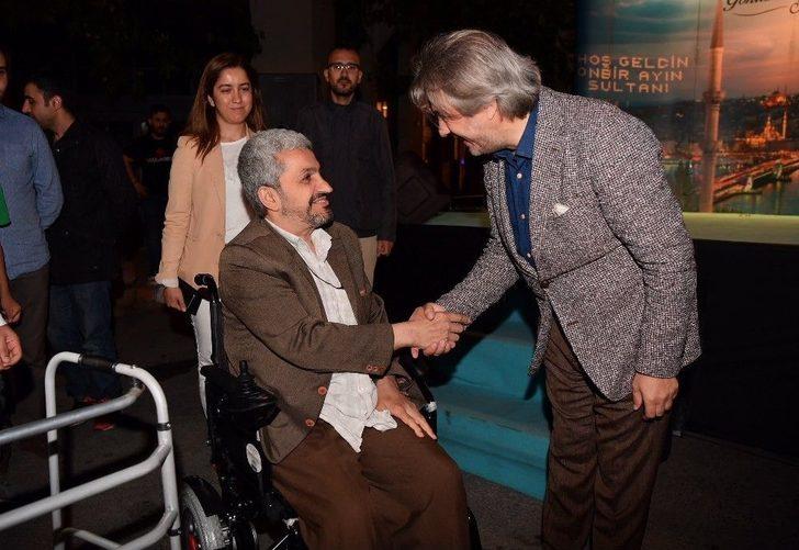 Beyoğlu’nda Sokaklar İftar Sofraları İle Rengarenk G5