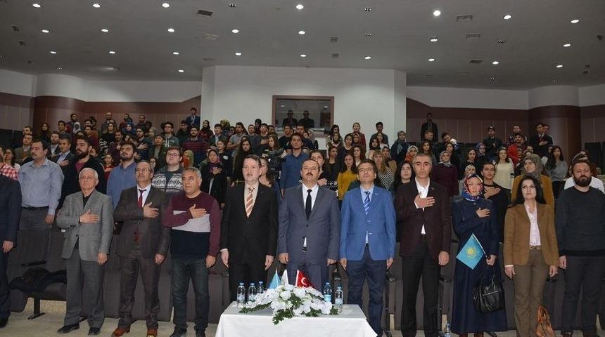 Selçuk’ta Kazakistan Cumhuriyeti’nin Bağımsızlık Yıldönümü