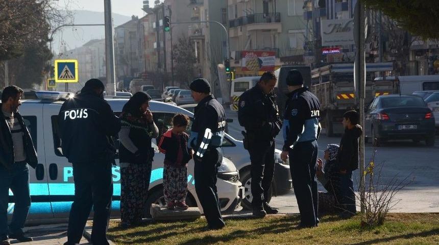 Suriyeli Dilenciler Toplanıyor