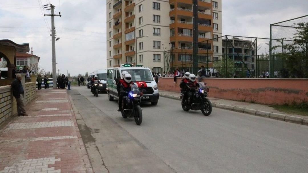 Niğdeli Şehit Bomba İmha Uzmanı, Toprağa Verildi