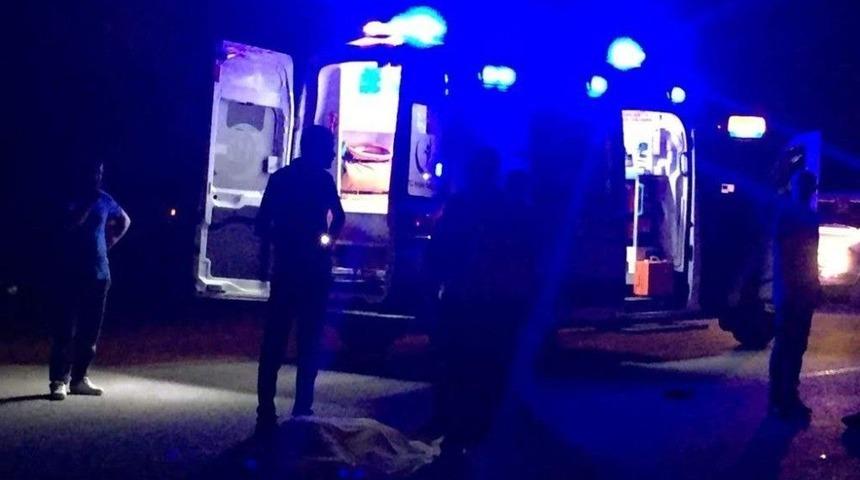 &Ccedil;evre Yolunda Kaza:1 &Ouml;l&uuml;