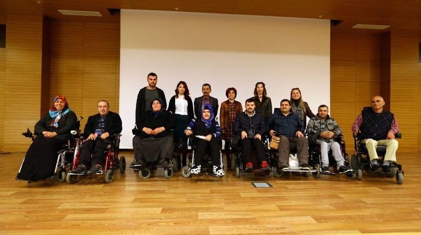 Engelli Vatandaşların Sertifika Heyecanı