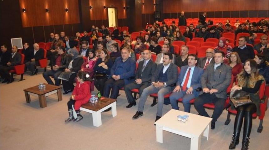 &Ouml;ğretmenler Okudu, &Ouml;ğrenciler Dinledi