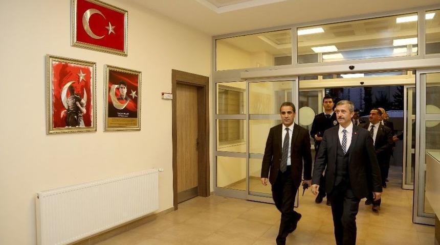 Şahinbey&rsquo;de Modern Polis Merkezleri