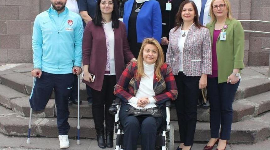 Engellilere Sağlıklı &Uuml;reme Anlatıldı