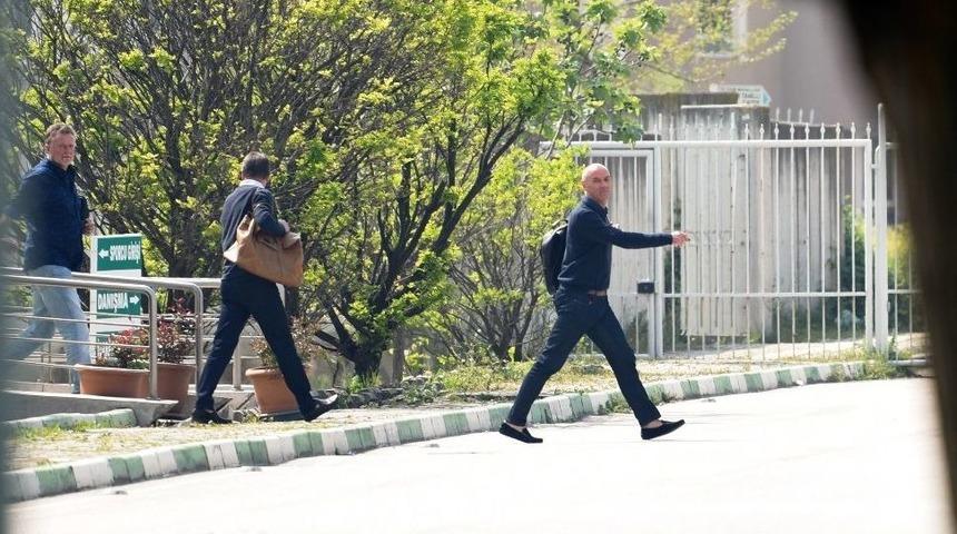 Le Guen Kul&uuml;pten Ayrıldı