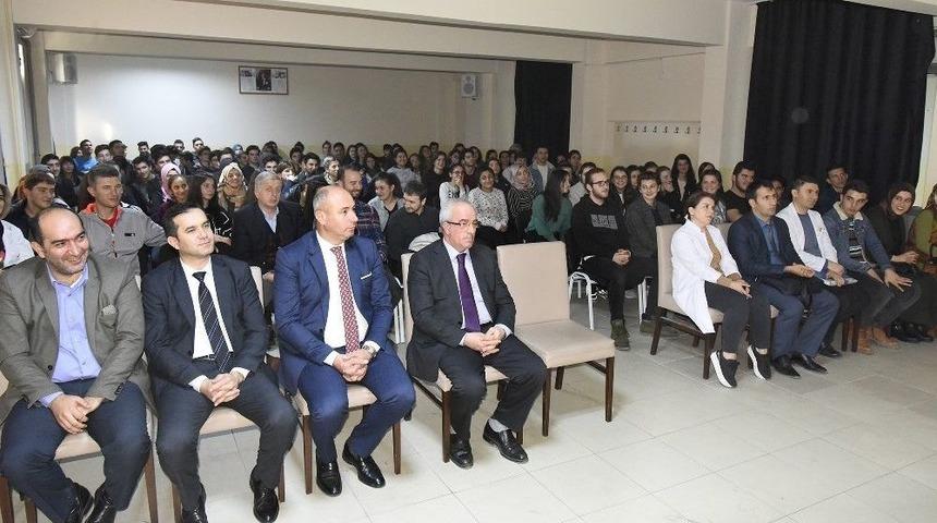 Tekkek&ouml;y&rsquo;de Kud&uuml;s Programı