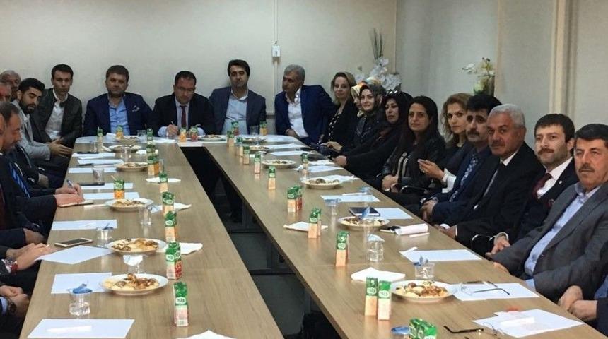 Ak Parti&rsquo;den &lsquo;il Y&ouml;netim Kurulu&rsquo; Toplantısı