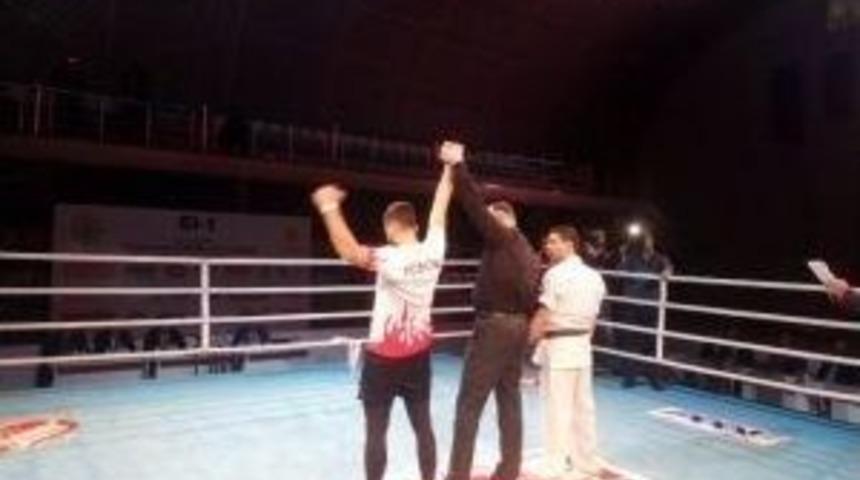 Azerbeycan&rsquo;da D&uuml;nya Şampiyonu Oldu