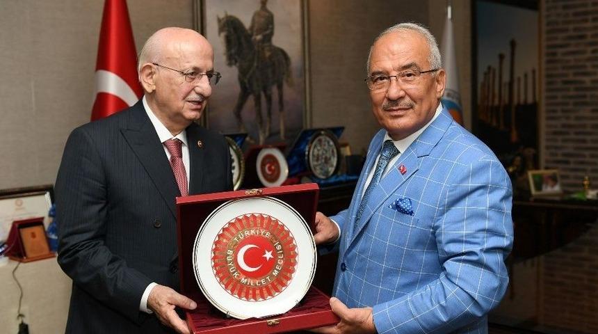 Meclis Başkanı Kahraman&rsquo;dan Başkan Kocamaz&rsquo;a &rsquo;efsane&rsquo; Yakıştırması