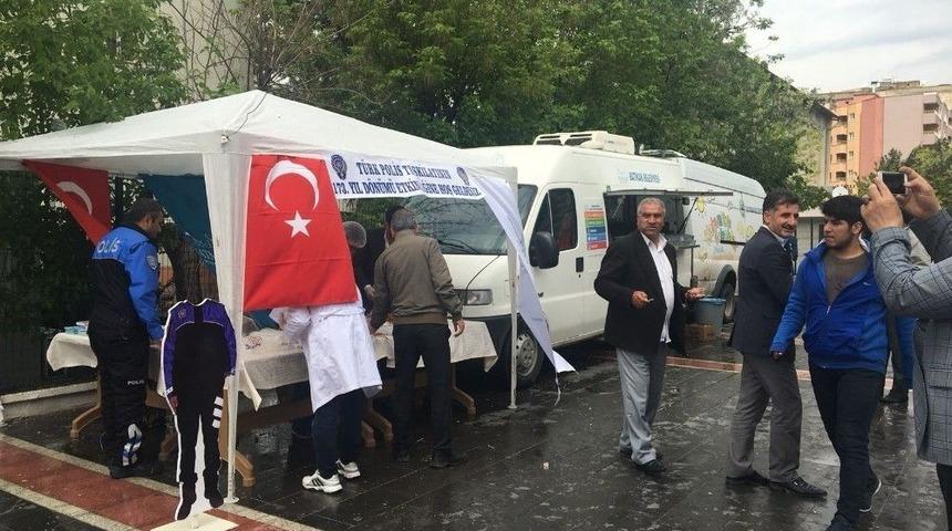 Belediye Polis Haftası&rsquo;nı Lokma Dağıtarak Kutladı