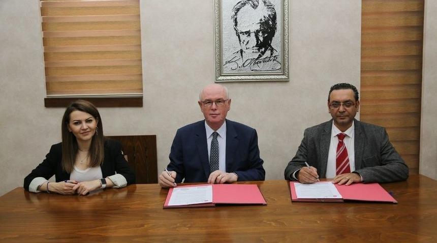 Odunpazarı Belediyesi İle Anadolu Hastanesi Protokol İmzaladı