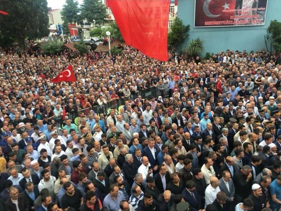 Şehit Uzman &Ccedil;avuş Giresun&rsquo;da Toprağa Verildi