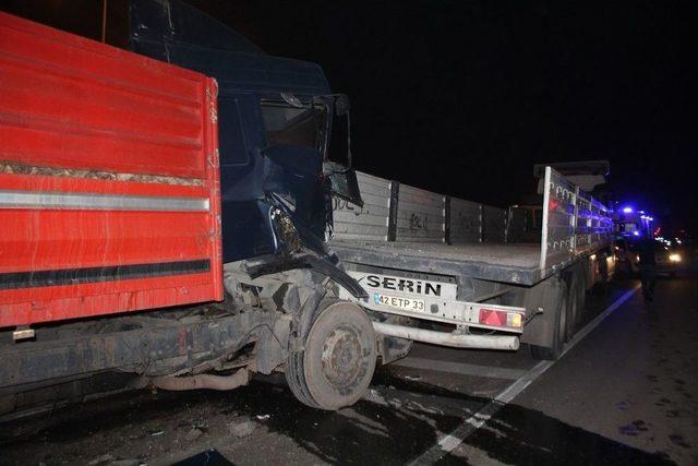 Sivas’ta Zincirleme Trafik Kazası: 1 Yaralı