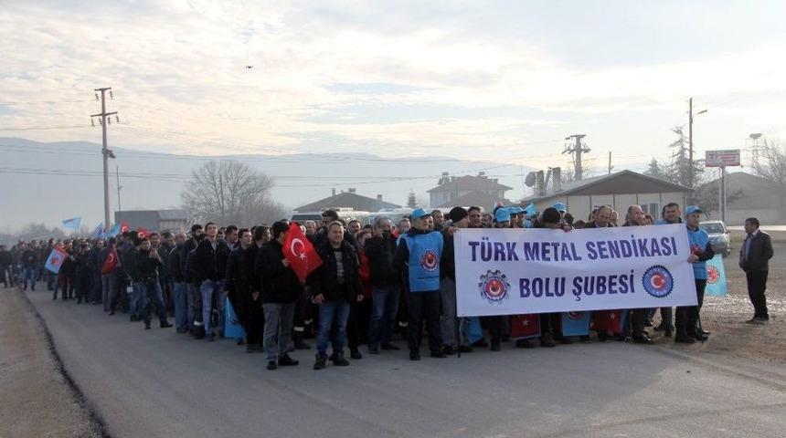 Metal İş&ccedil;ilerinden Zam Protestosu