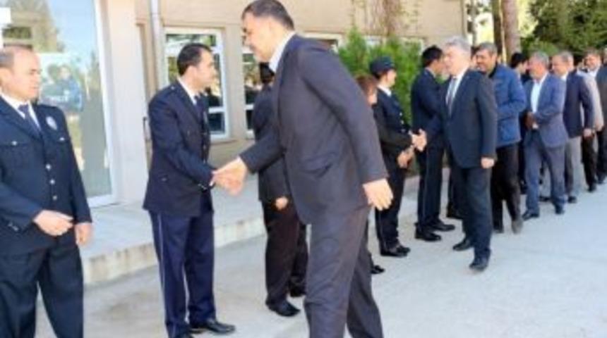 Doktoroğlu Ve &Ouml;zyurt Polis Teşkilatının Kuruluşunu Kutladı