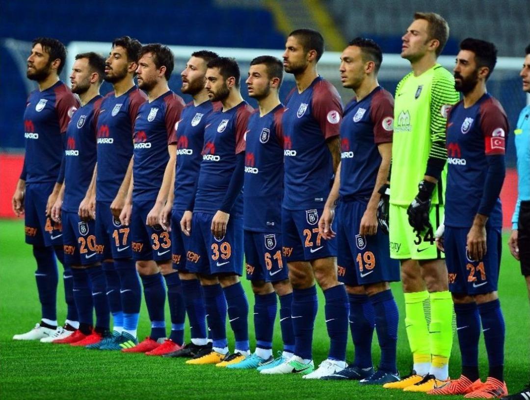 Ziraat T&uuml;rkiye Kupası: Medipol Başakşehir: - Kipaş Kahramanmaraşspor: (ilk Yarı)