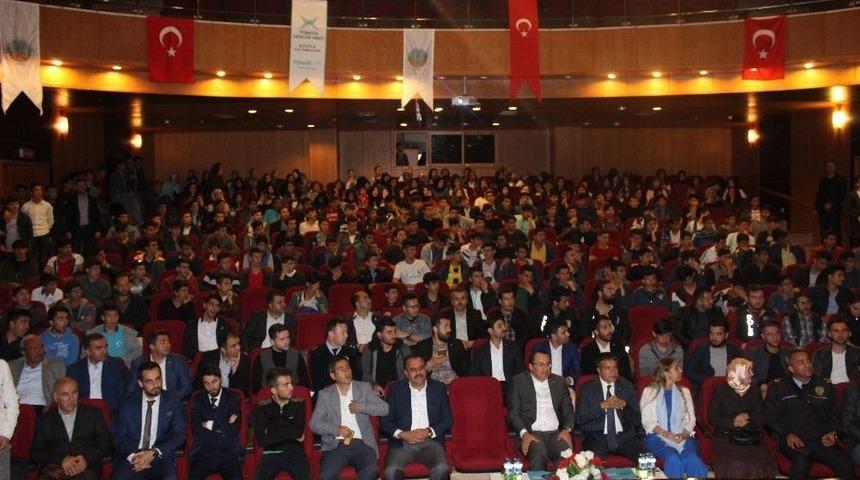 “ölürsek Cennet Bizim, Kalırsak Vatan Bizim” Konulu Program Düzenlendi