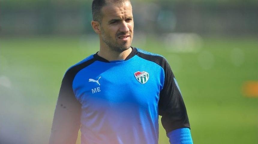 Bursaspor’da Mustafa Er Göreve Başladı