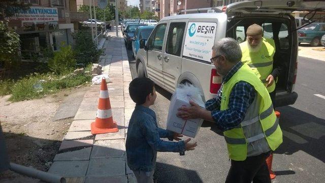 Anaokulu Öğrencilerinden Örnek Davranış